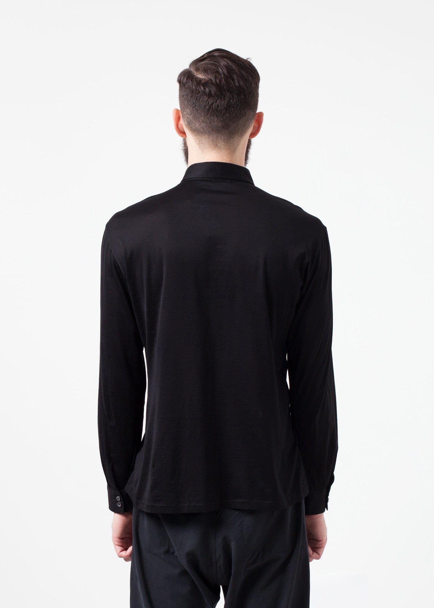 قميص اسكتلندا بأزرار باللون الأسود