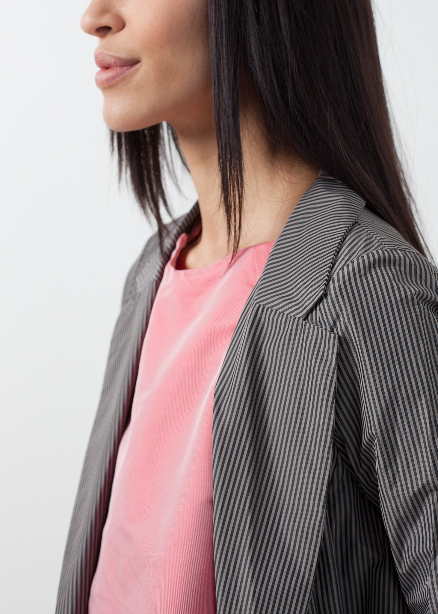 سترة رومانوف المقاومة للماء