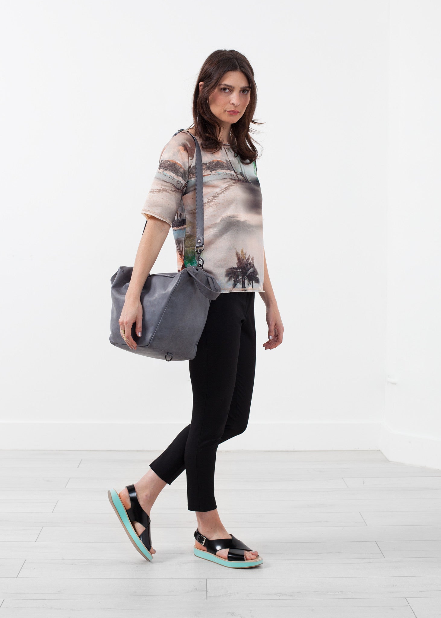 تي شيرت بات راجلان