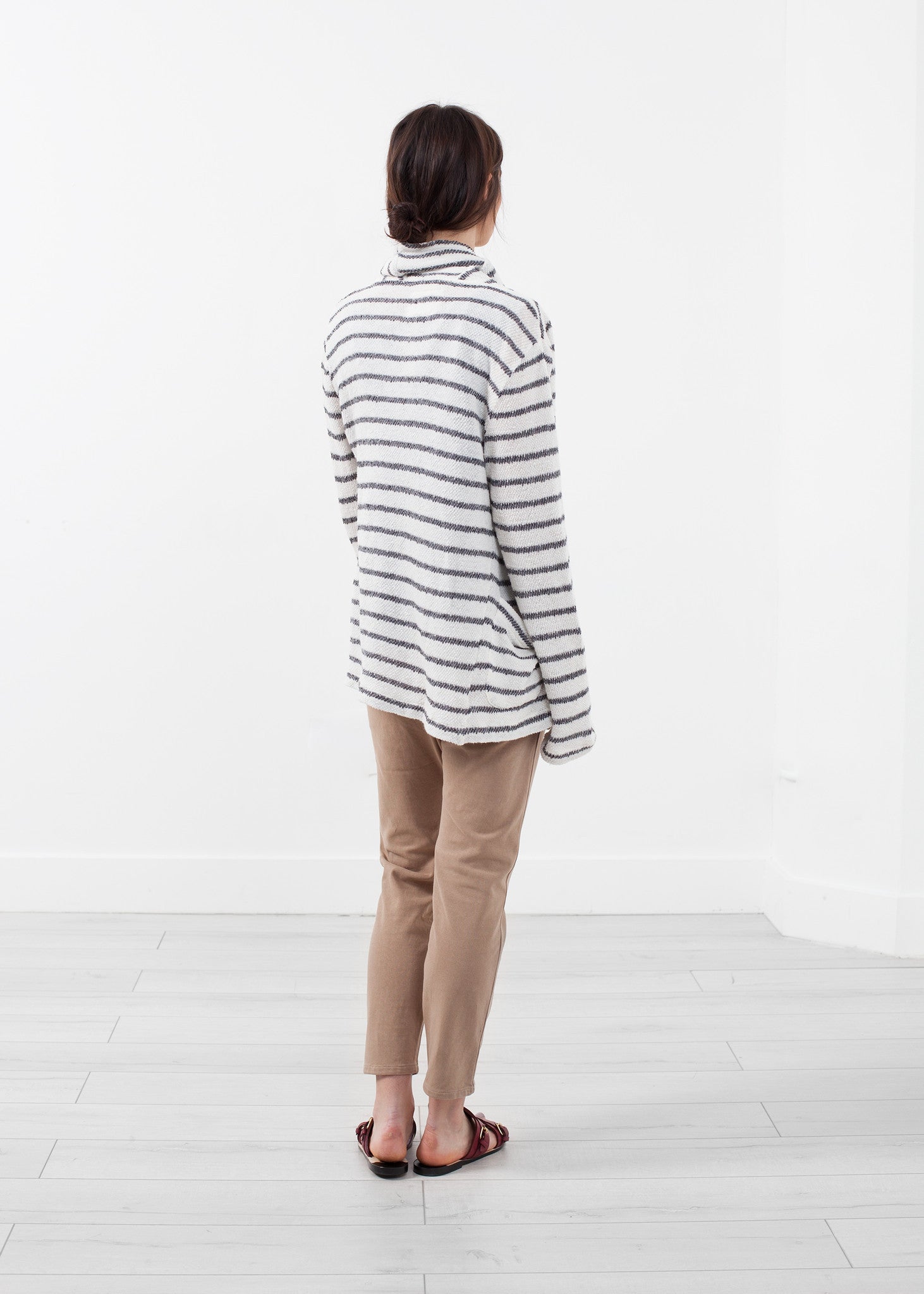 كارديجان شال للجنسين